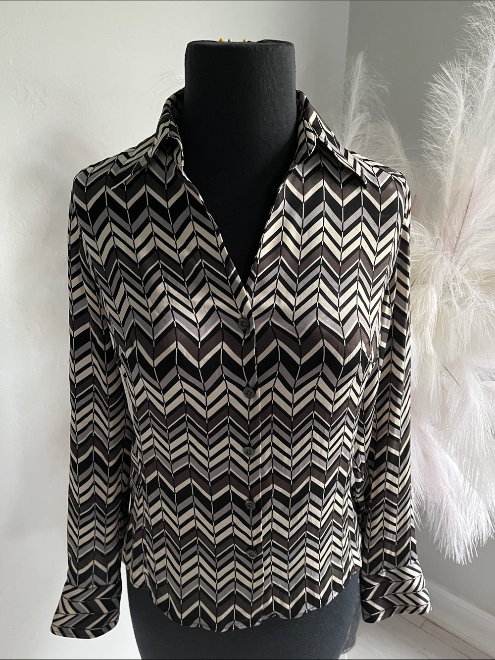 Ann Taylor Black and Cream Chevron Button-Down Blouse